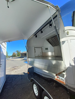 Retro Stainless Steel Food Trailer PSS3021 im US-Retro-Design mit Edelstahl